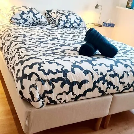 Pause Chezine - Terrace Near Park&river *